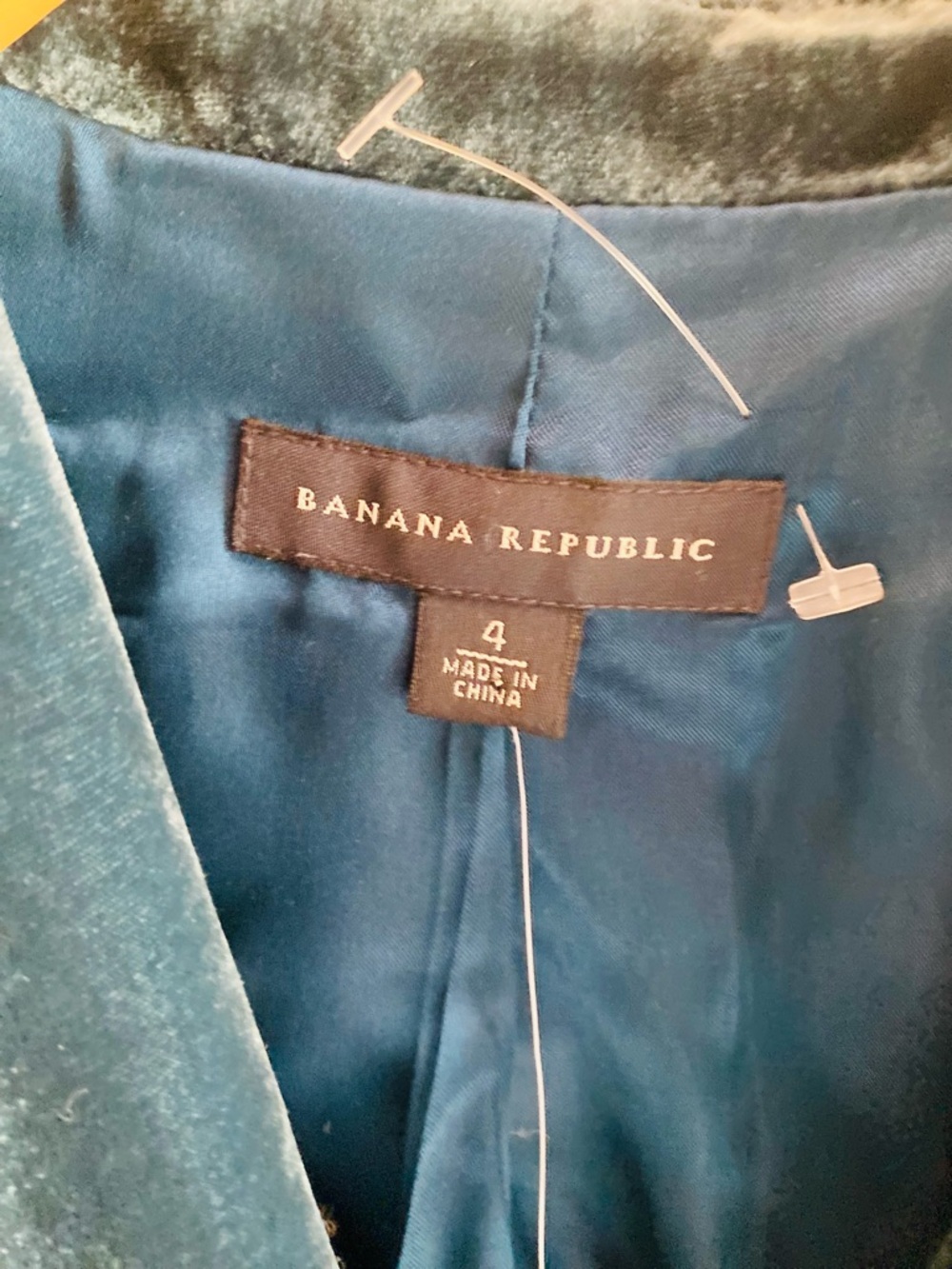 Banana Republic NWT Velvet Blue Blazer Jacket Jeweled Buttons Size 4 Whimsigoth - Picture 4 of 7